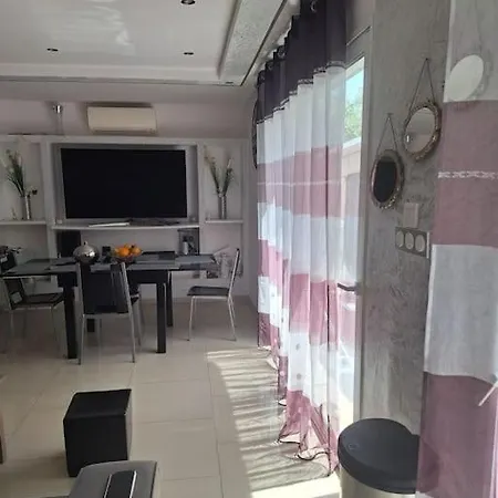 Villa Belle Maison 3 3min Des Plages De Juan Les Pins 8personnes Antibes