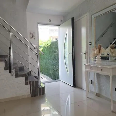 Villa Belle Maison 3 3min Des Plages De Juan Les Pins 8personnes