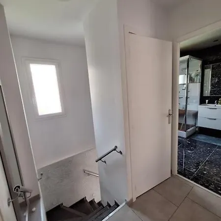 Belle Maison 3 3min Des Plages De Juan Les Pins 8personnes *