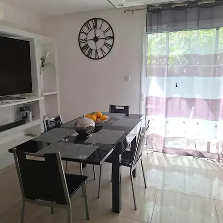 Belle Maison 3 3min Des Plages De Juan Les Pins 8personnes * Antibes