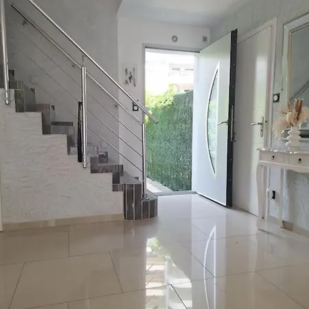 Belle Maison 3 3min Des Plages De Juan Les Pins 8personnes *